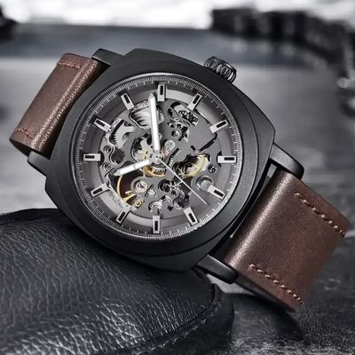 Skeleton Mechanical Waterproof Quartz Watch 45mm Dia Leather Strap Mens Watch