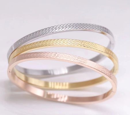 18k Gold Plated Laser Engraved Bracelet Custom Jewelry Ladies Bangle Bracelet