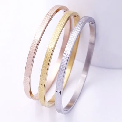 Oval White Gold Bangle Bracelet Stainless Steel Laser Engraved Fashion
